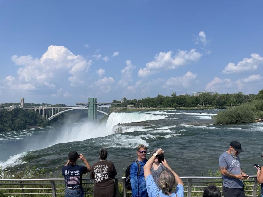 ニューヨークからのベスト・ナイアガラの滝ツアー 2026